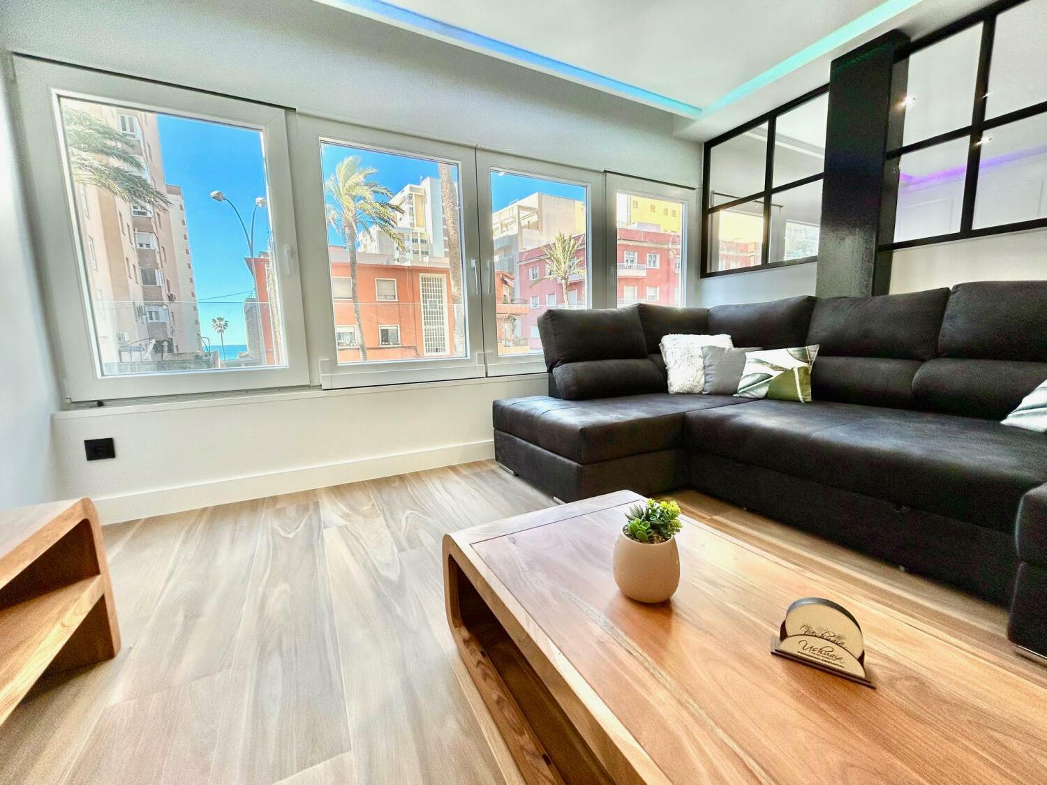 Gatu Premium Deseo Piso De Lujo Con Parking " Preferente Mayores De 25 Anos Y Familias " Cádiz Exterior foto